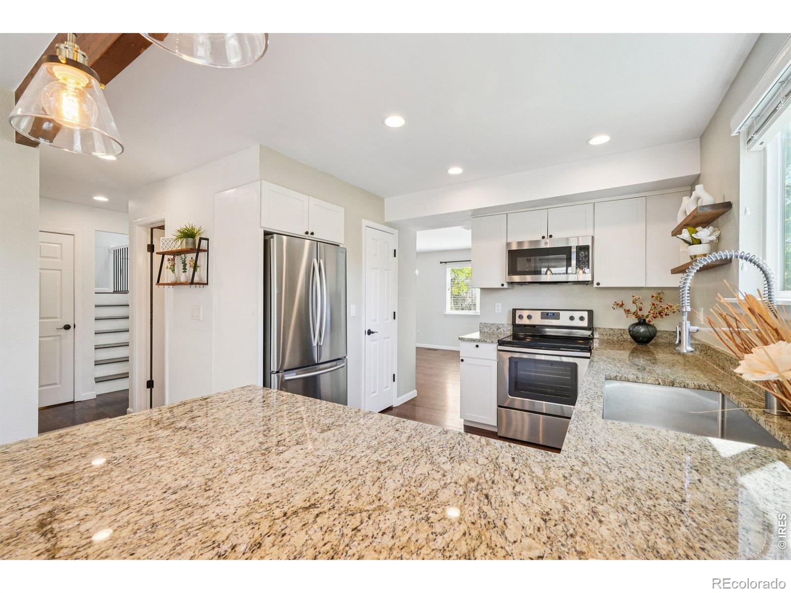 MLS Image #9 for 8064  meadowdale square,niwot, Colorado