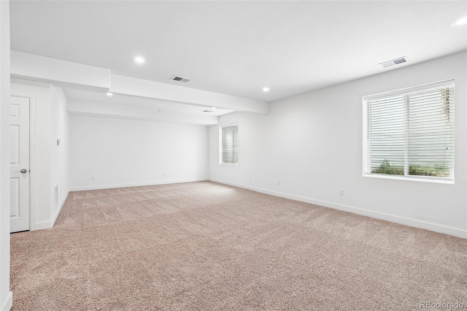 MLS Image #21 for 4466  telluride court,denver, Colorado