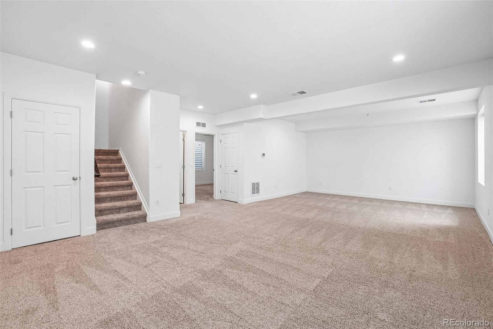 MLS Image #27 for 4466  telluride court,denver, Colorado