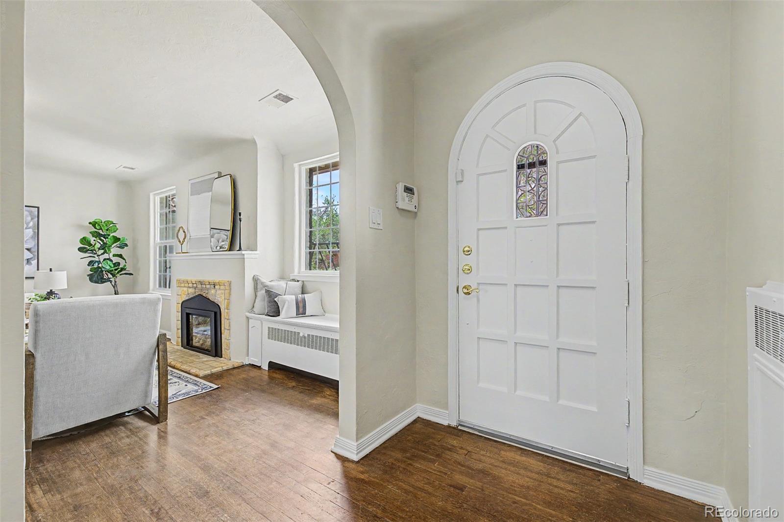 MLS Image #3 for 630 n jersey street,denver, Colorado