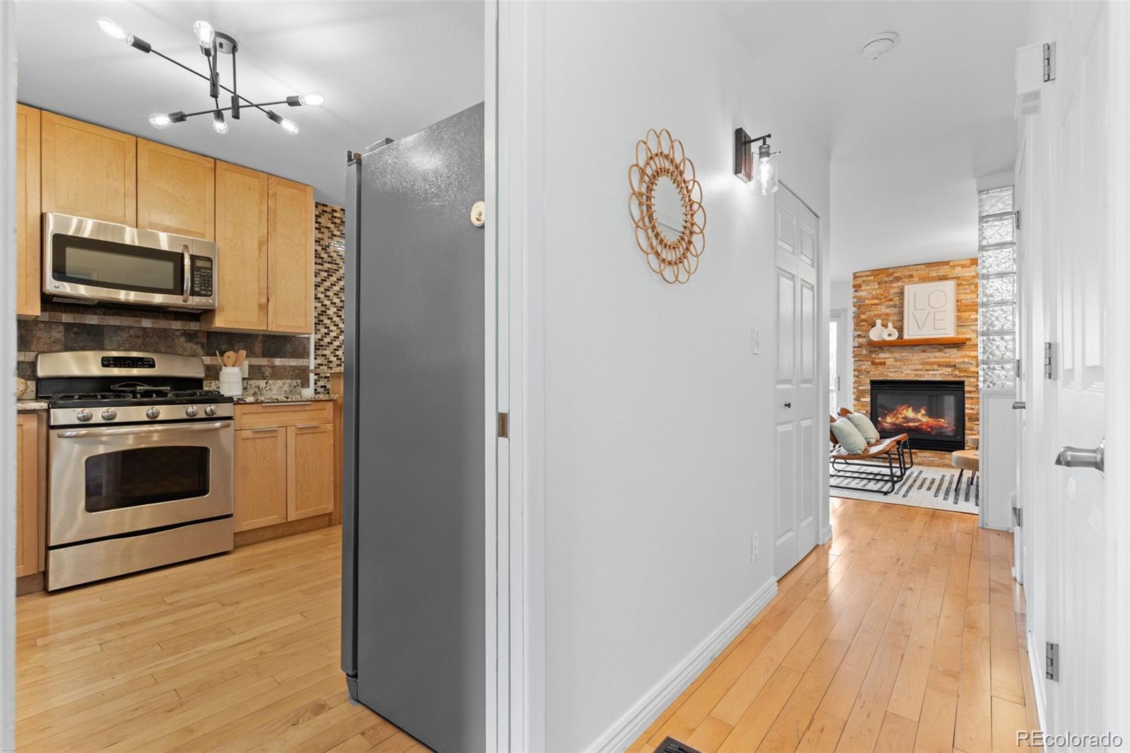 MLS Image #2 for 1542  chambers drive,boulder, Colorado