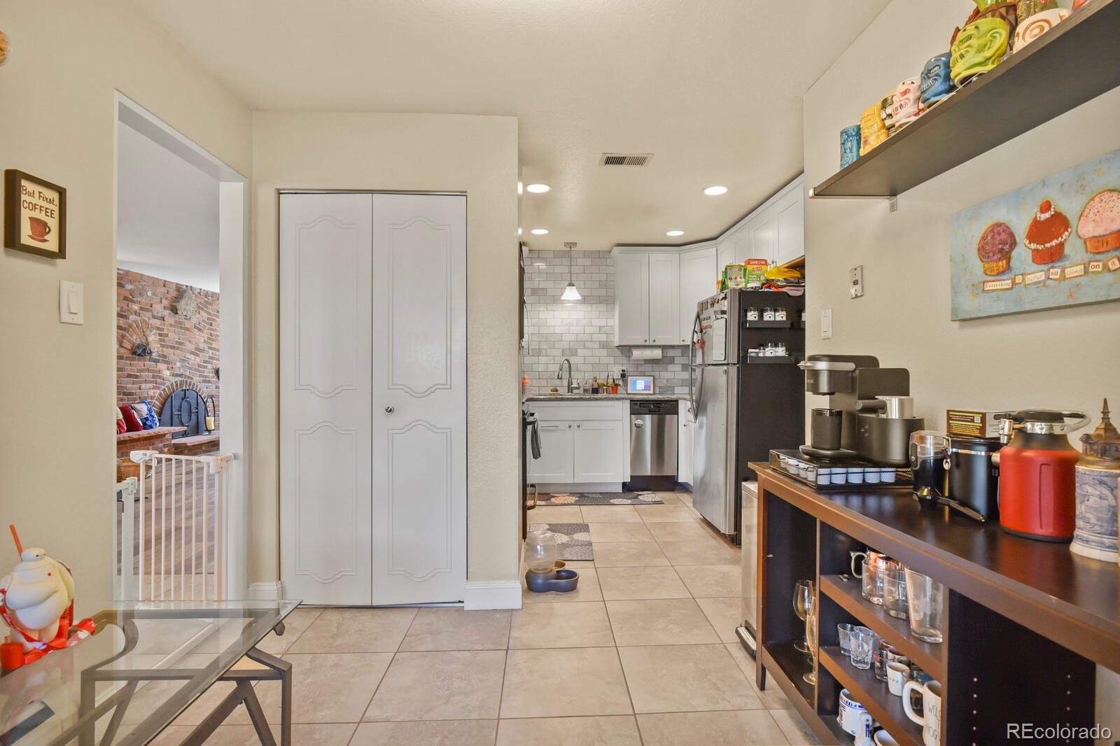 MLS Image #19 for 5751 e ithaca place 4,denver, Colorado