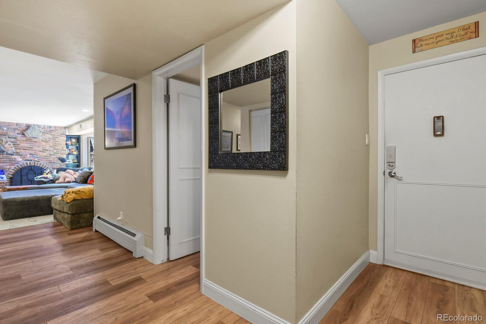 MLS Image #4 for 5751 e ithaca place 4,denver, Colorado