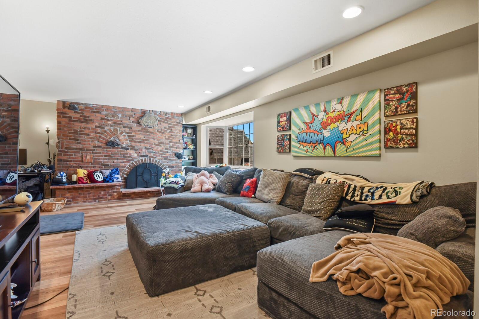 MLS Image #5 for 5751 e ithaca place 4,denver, Colorado