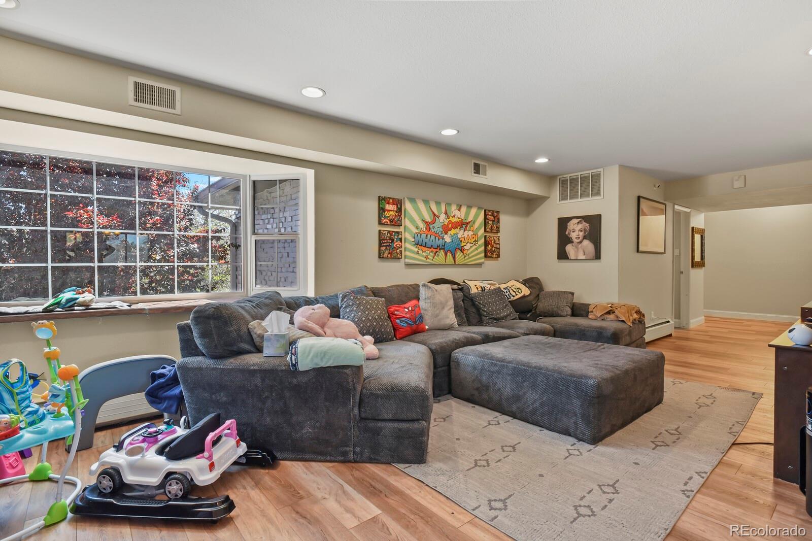 MLS Image #6 for 5751 e ithaca place 4,denver, Colorado