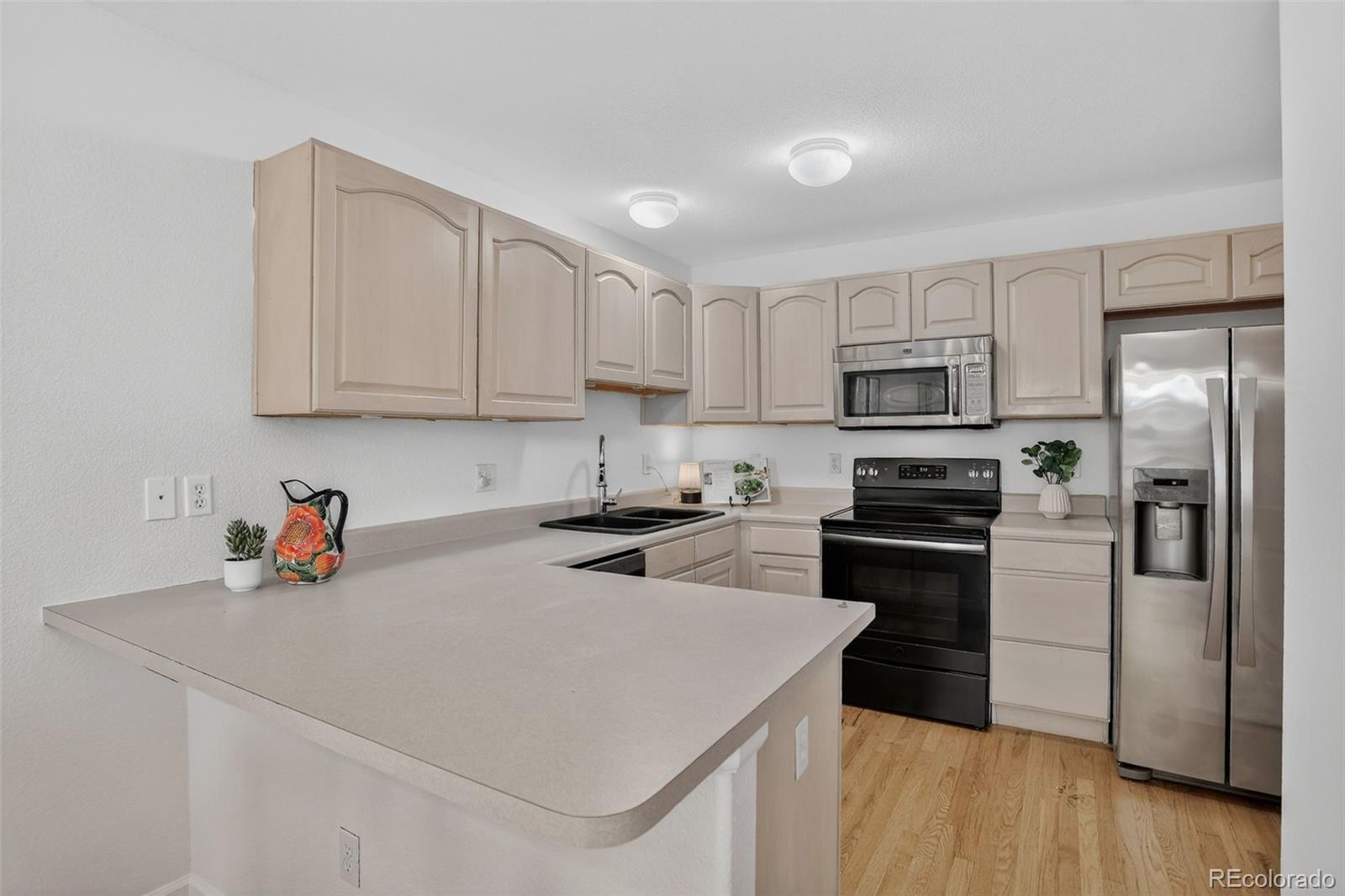 MLS Image #4 for 792  gateway circle,lafayette, Colorado