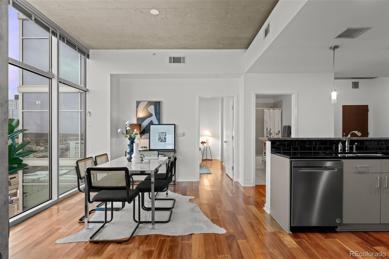 MLS Image #17 for 1700  bassett street 1612,denver, Colorado