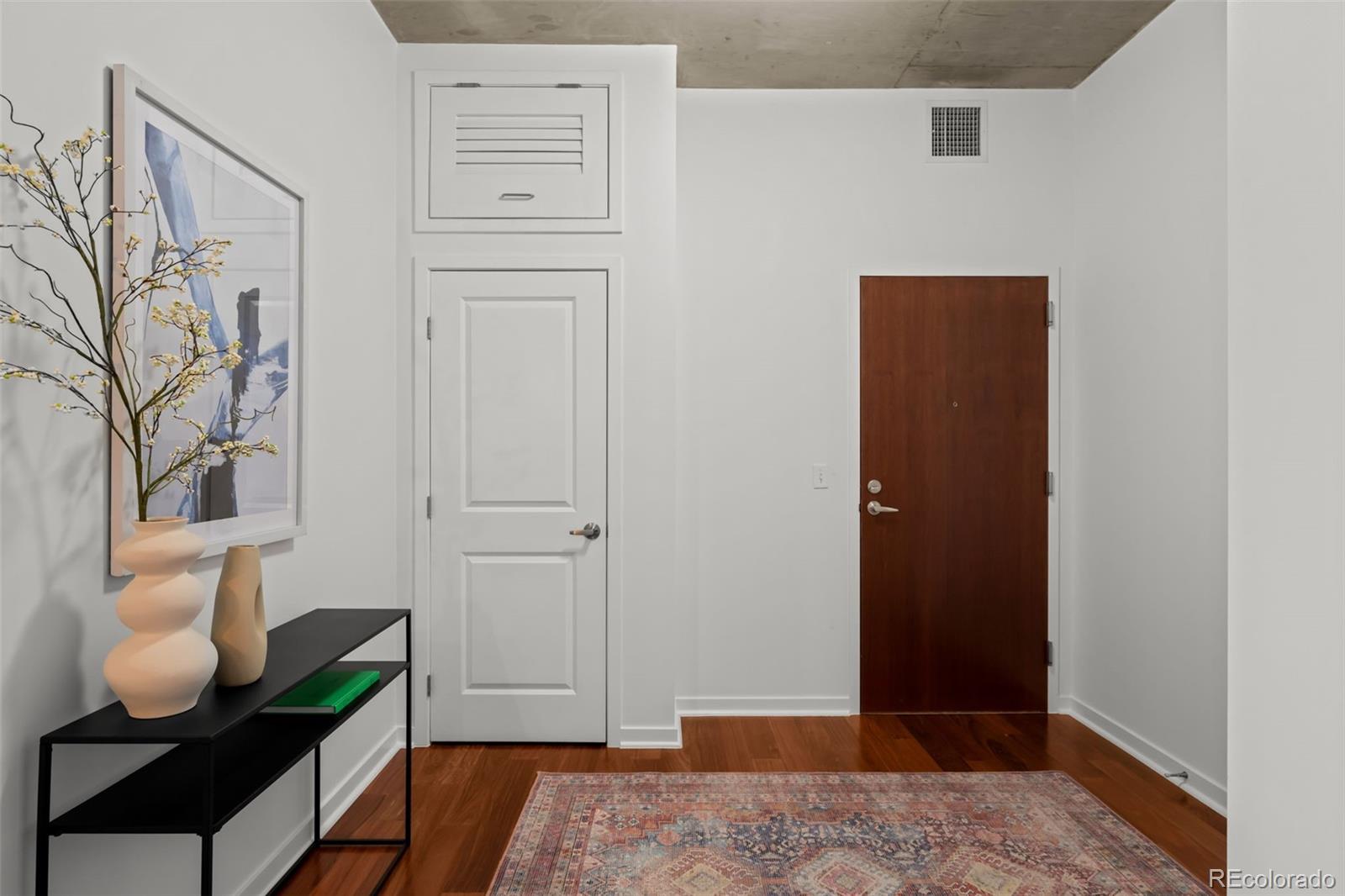 MLS Image #5 for 1700  bassett street 1612,denver, Colorado