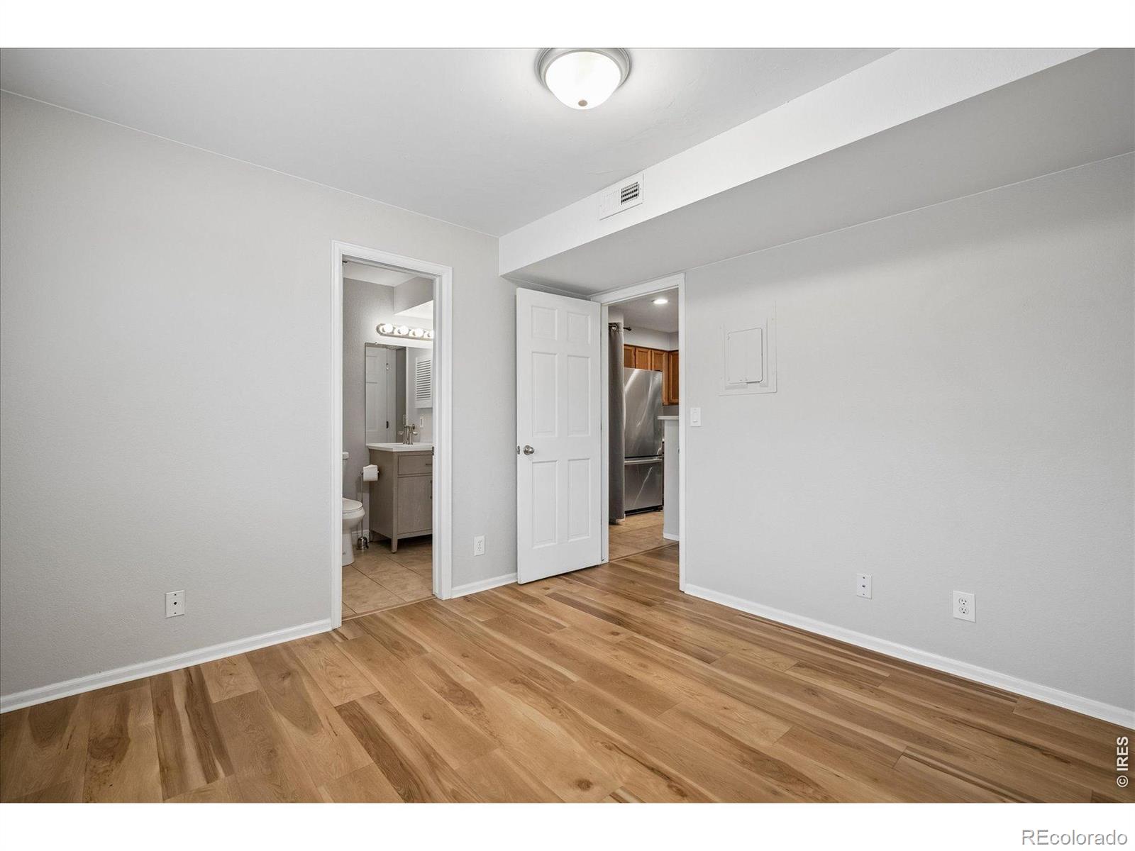 MLS Image #16 for 846 s vance street f,lakewood, Colorado