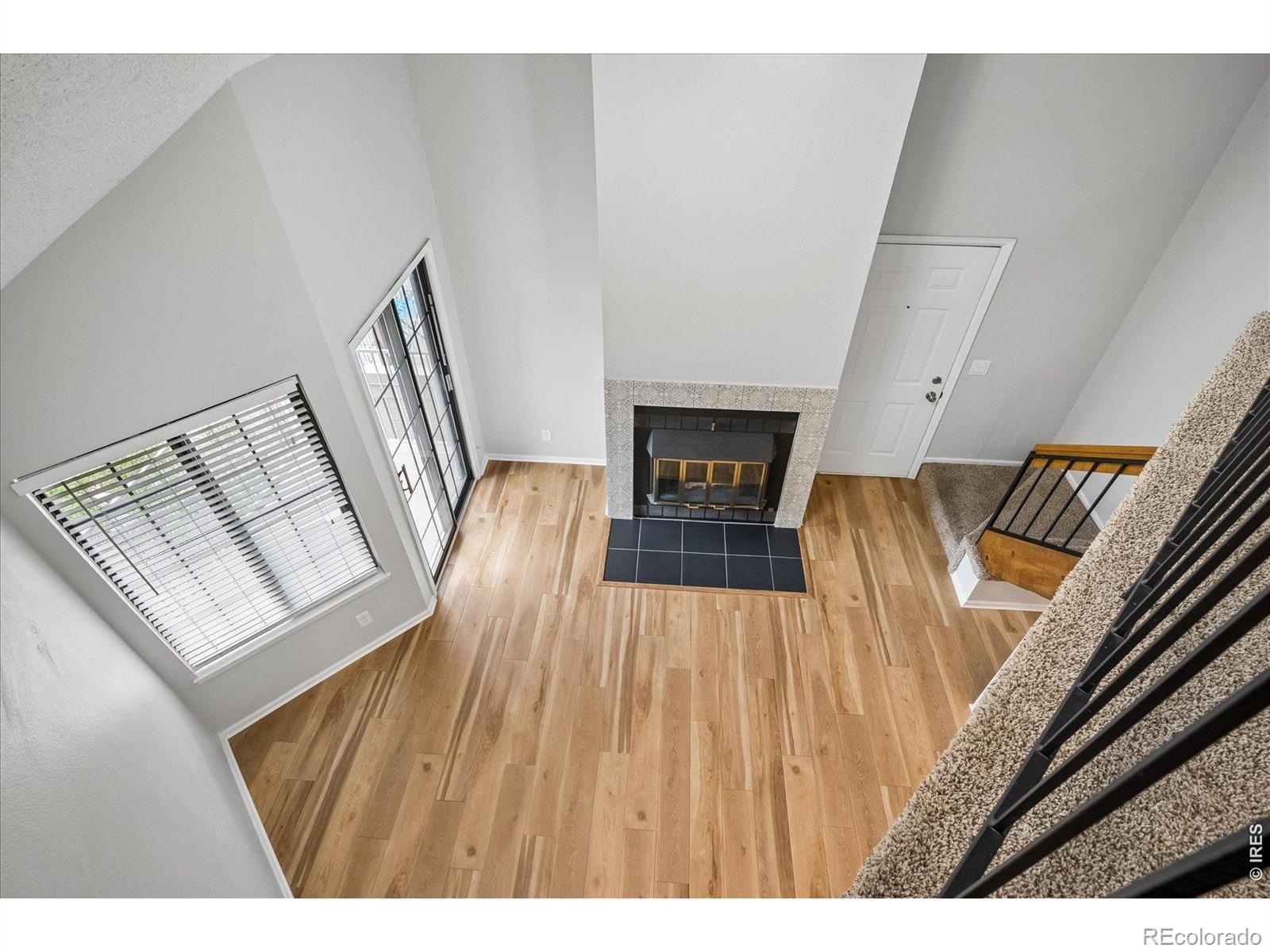 MLS Image #3 for 846 s vance street f,lakewood, Colorado