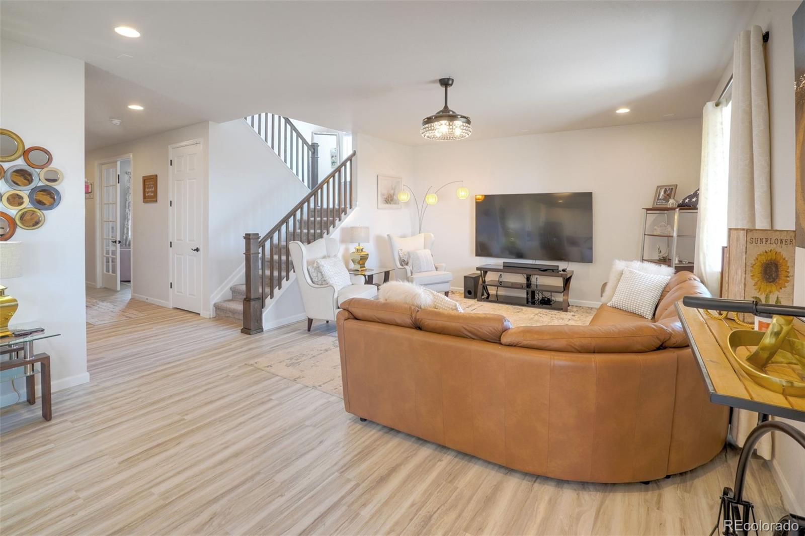 MLS Image #7 for 188 s waterloo street,aurora, Colorado