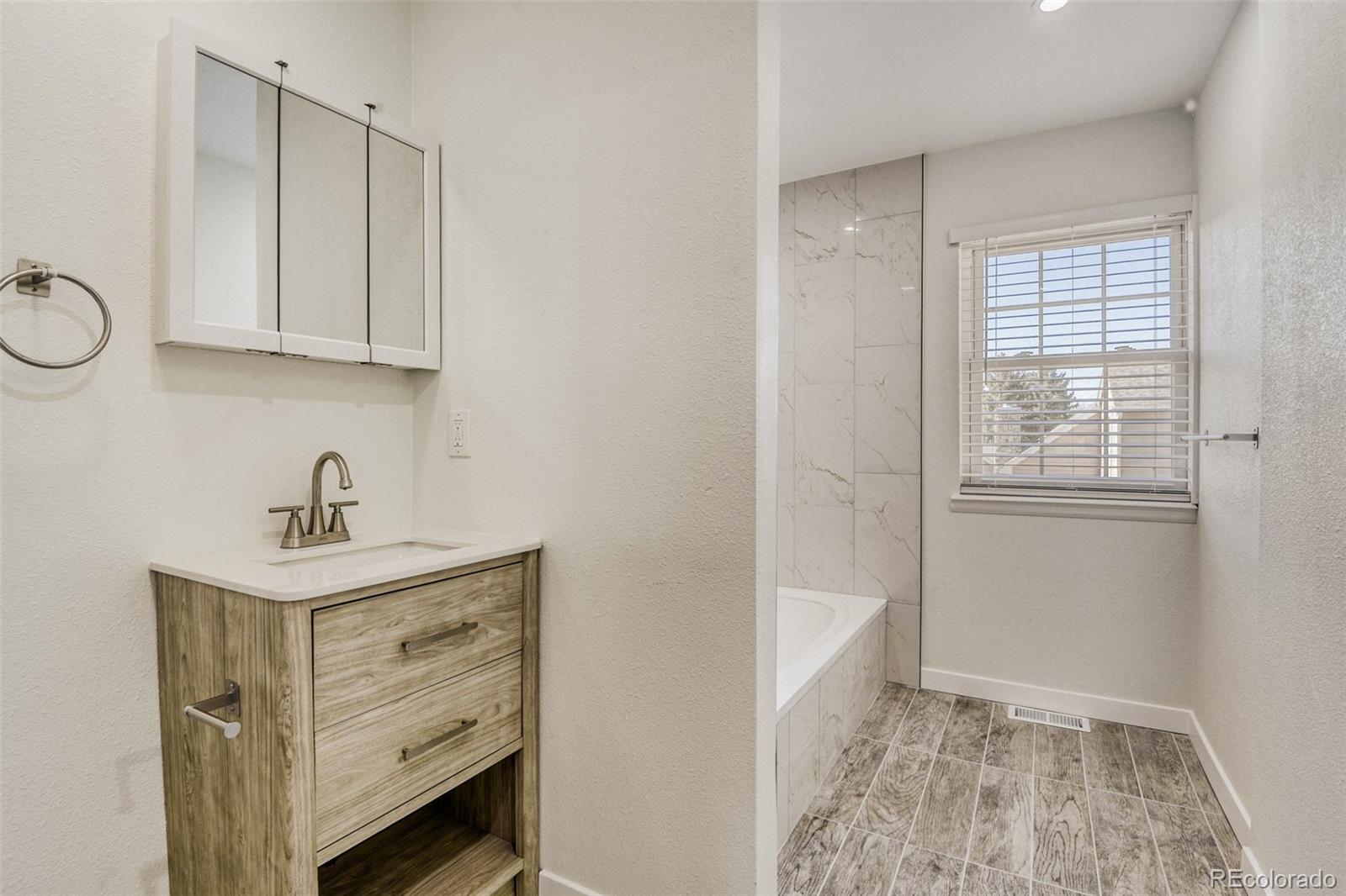 MLS Image #21 for 13322 e asbury drive,aurora, Colorado