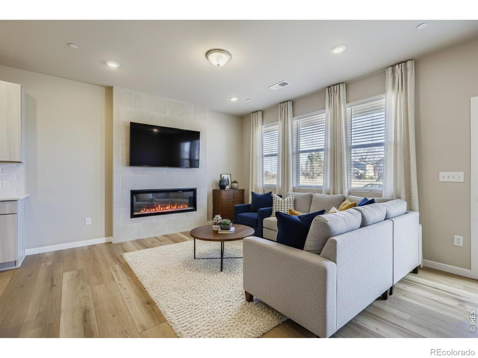 MLS Image #3 for 960  nettle lane,fort collins, Colorado