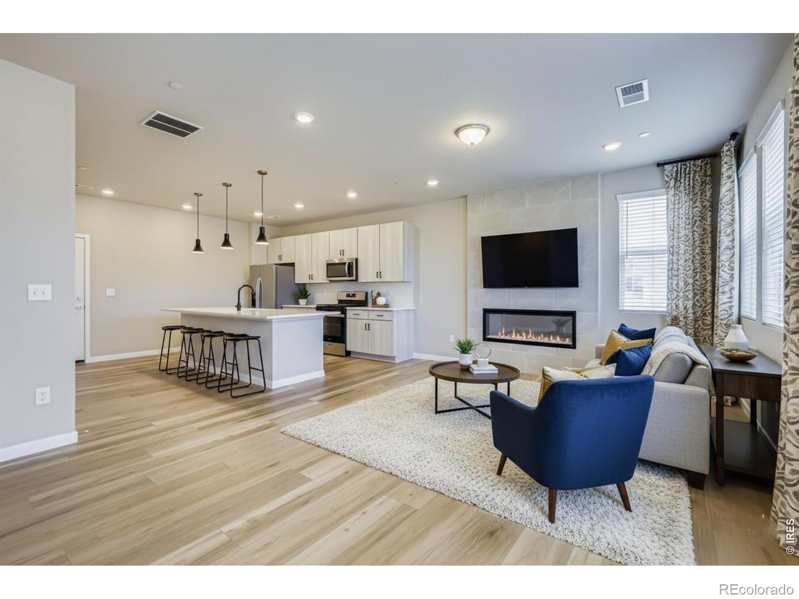 MLS Image #4 for 960  nettle lane,fort collins, Colorado