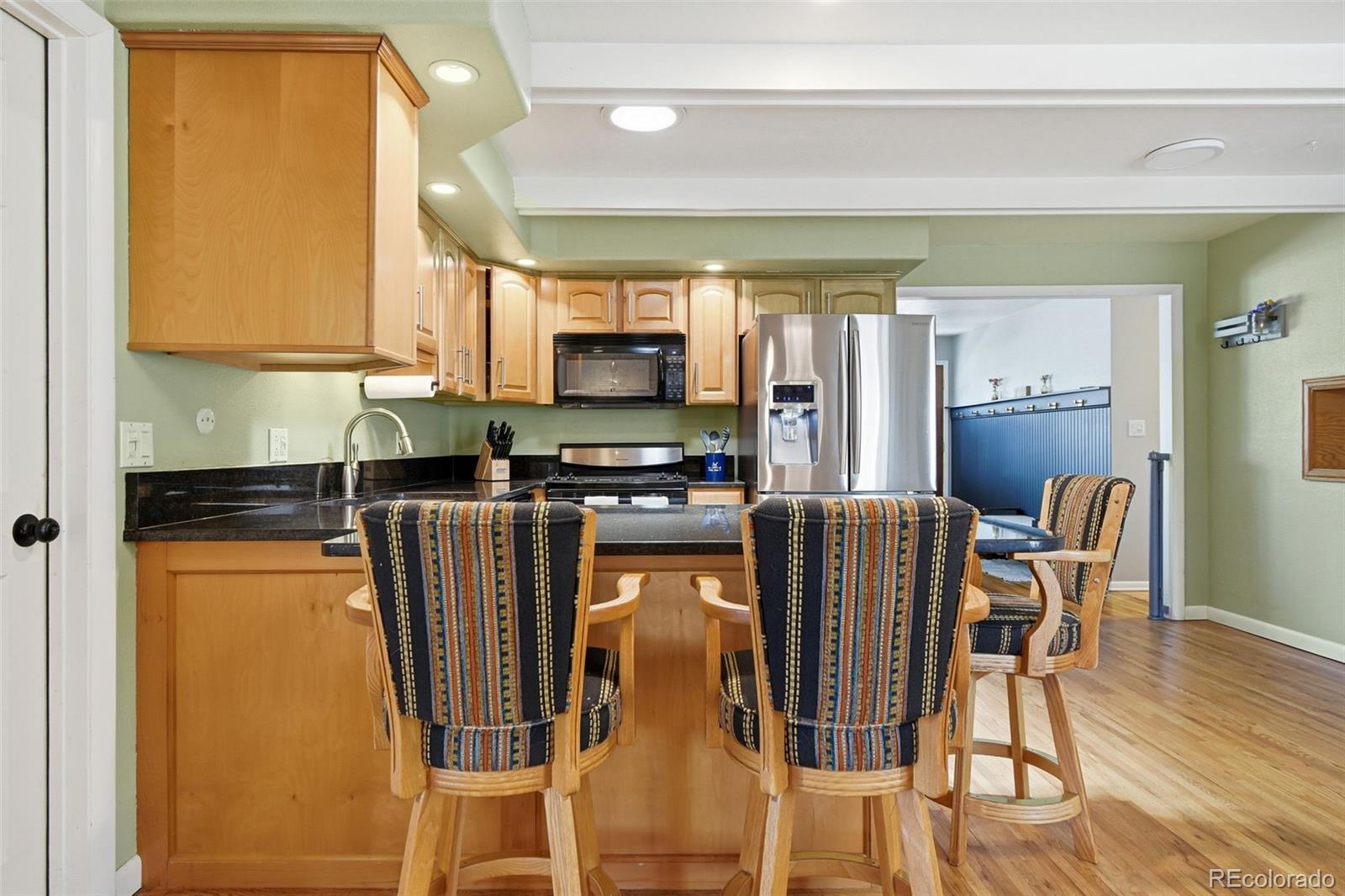 MLS Image #10 for 424 s uvalda circle,aurora, Colorado
