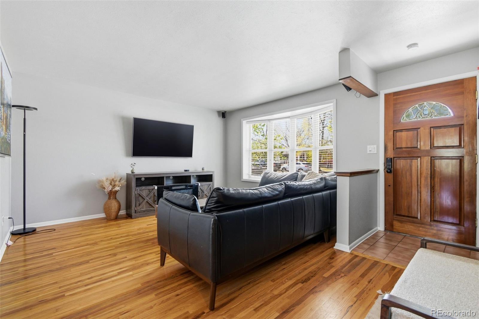 MLS Image #3 for 424 s uvalda circle,aurora, Colorado