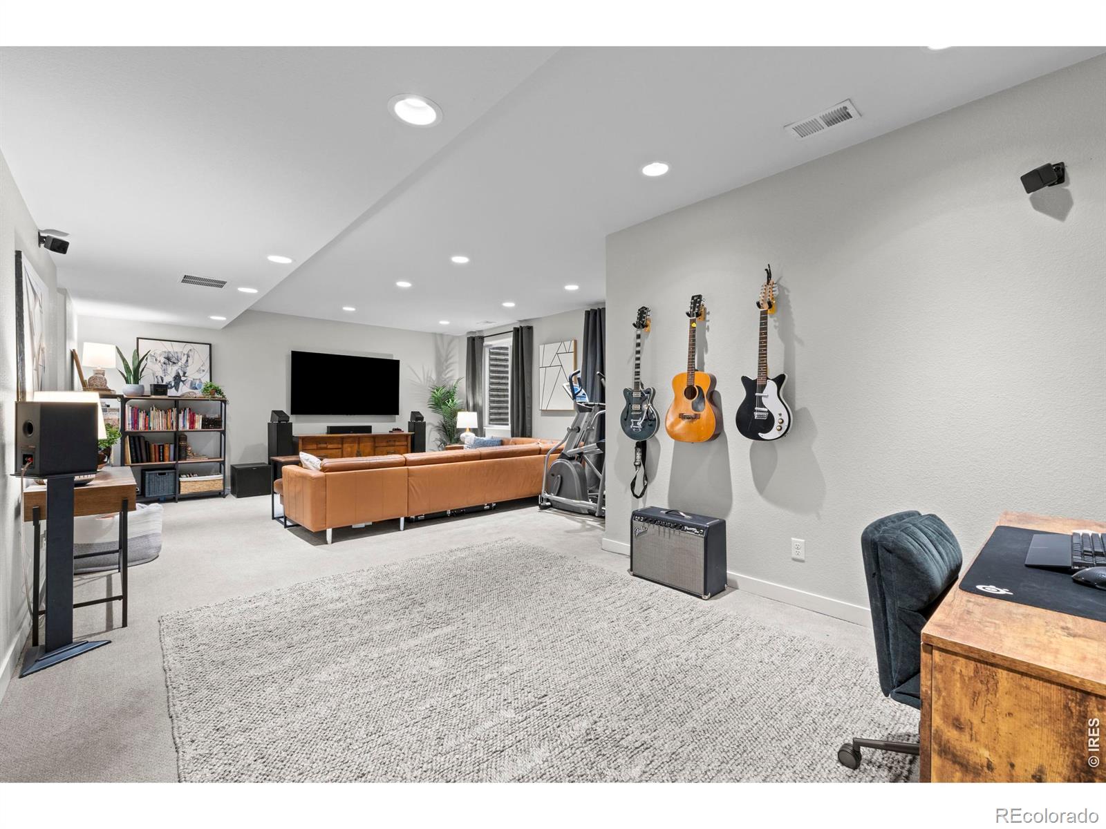 MLS Image #32 for 825  shirttail peak drive,windsor, Colorado