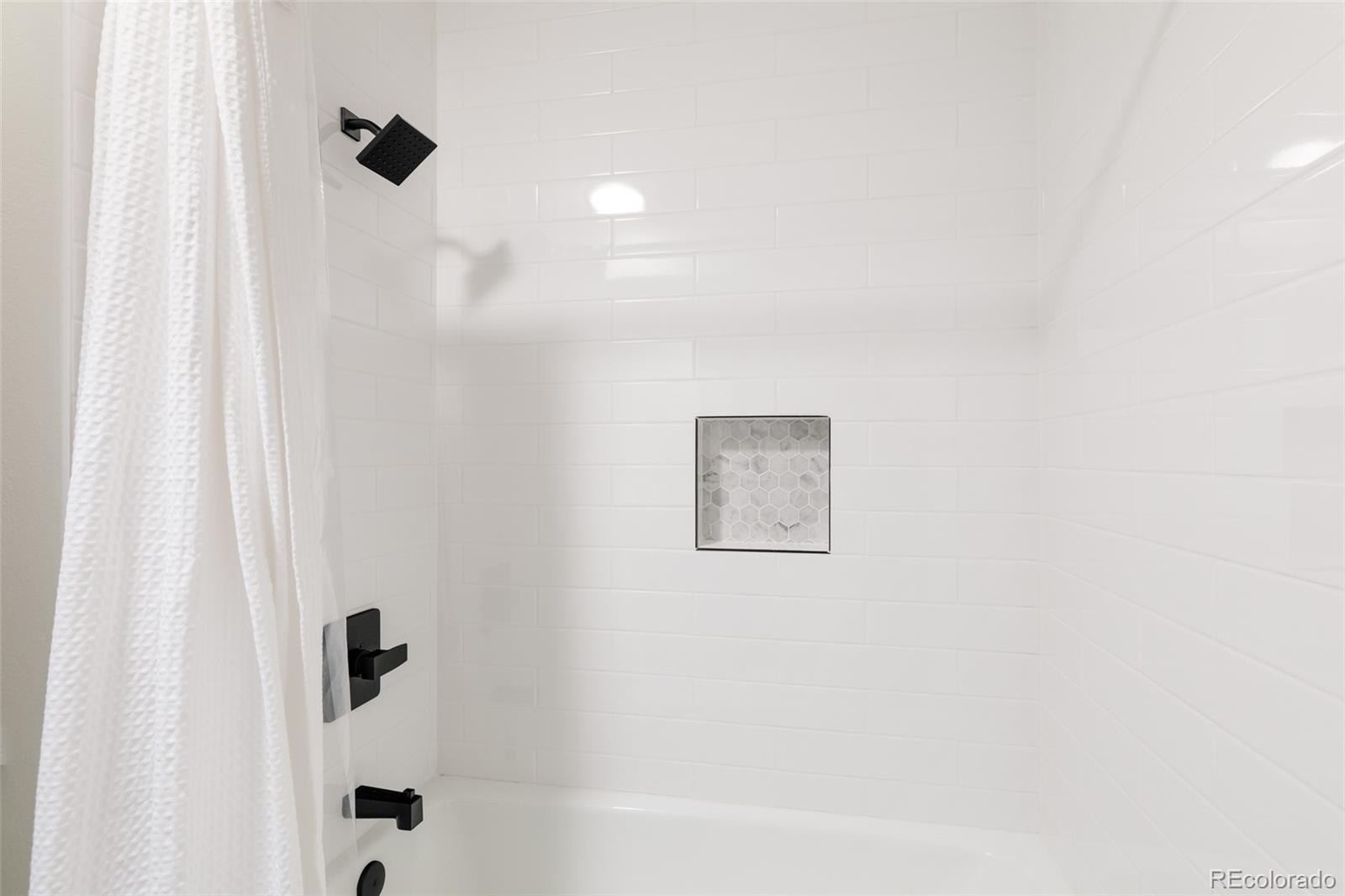 MLS Image #37 for 6335 s geneva circle,englewood, Colorado