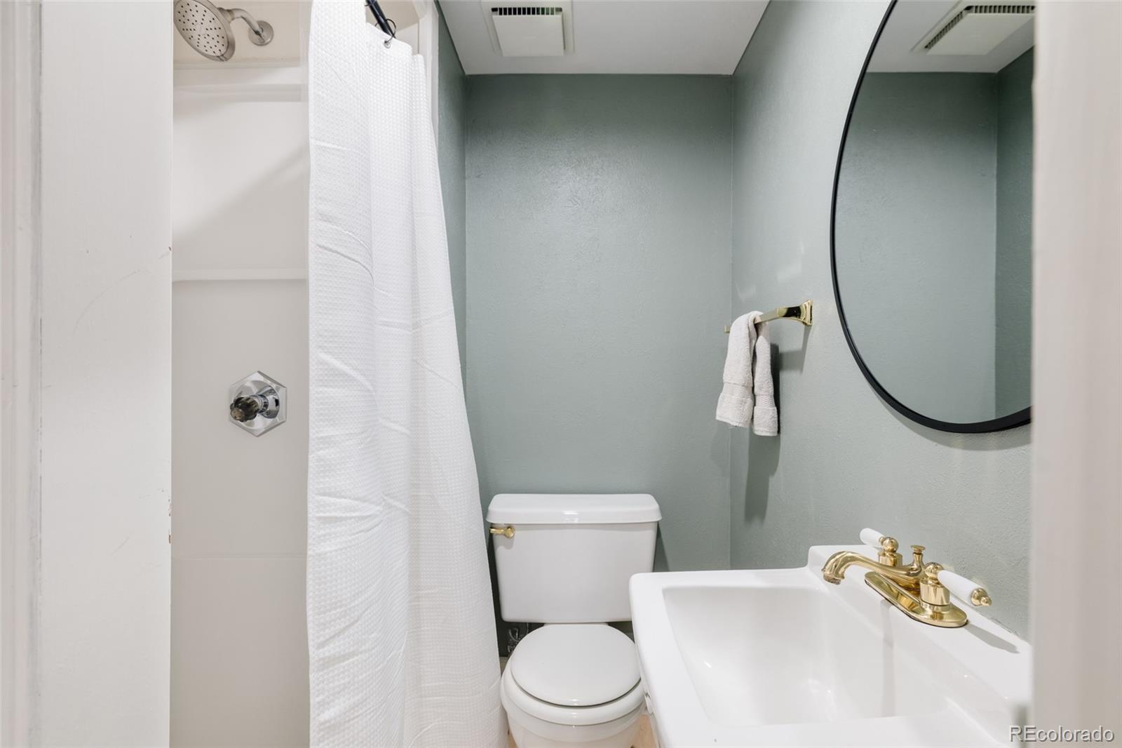 MLS Image #40 for 6335 s geneva circle,englewood, Colorado