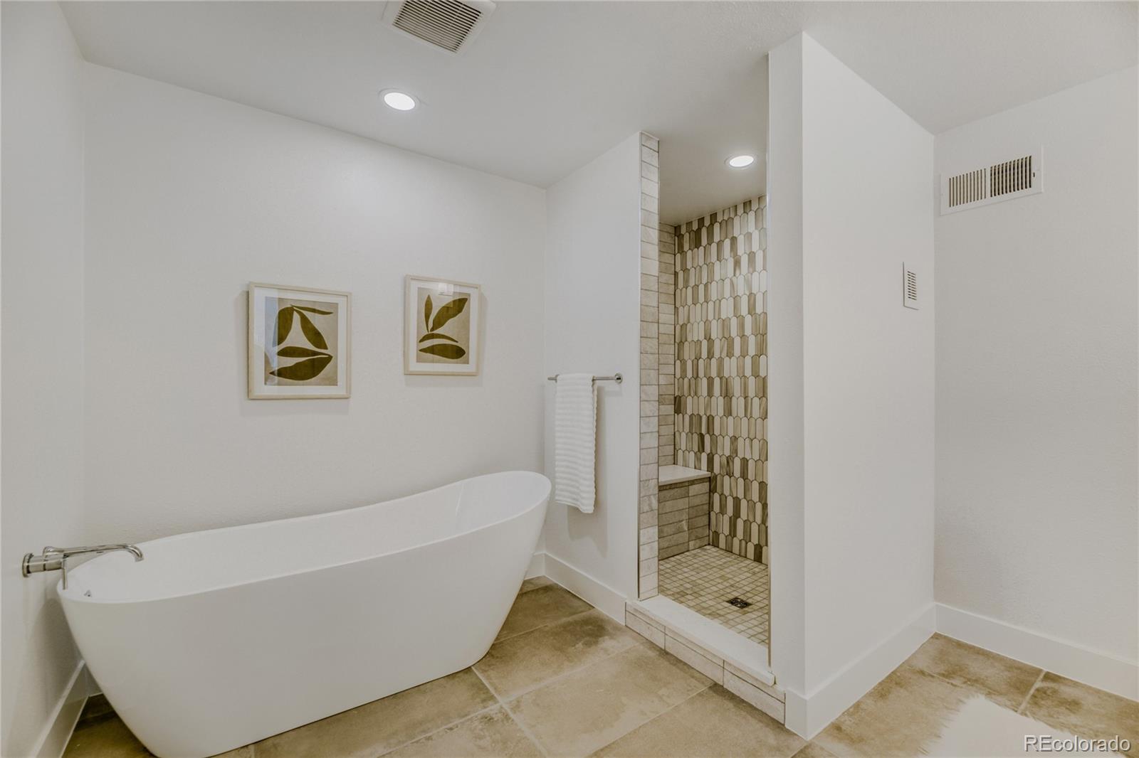 MLS Image #15 for 2631  kearney street,denver, Colorado