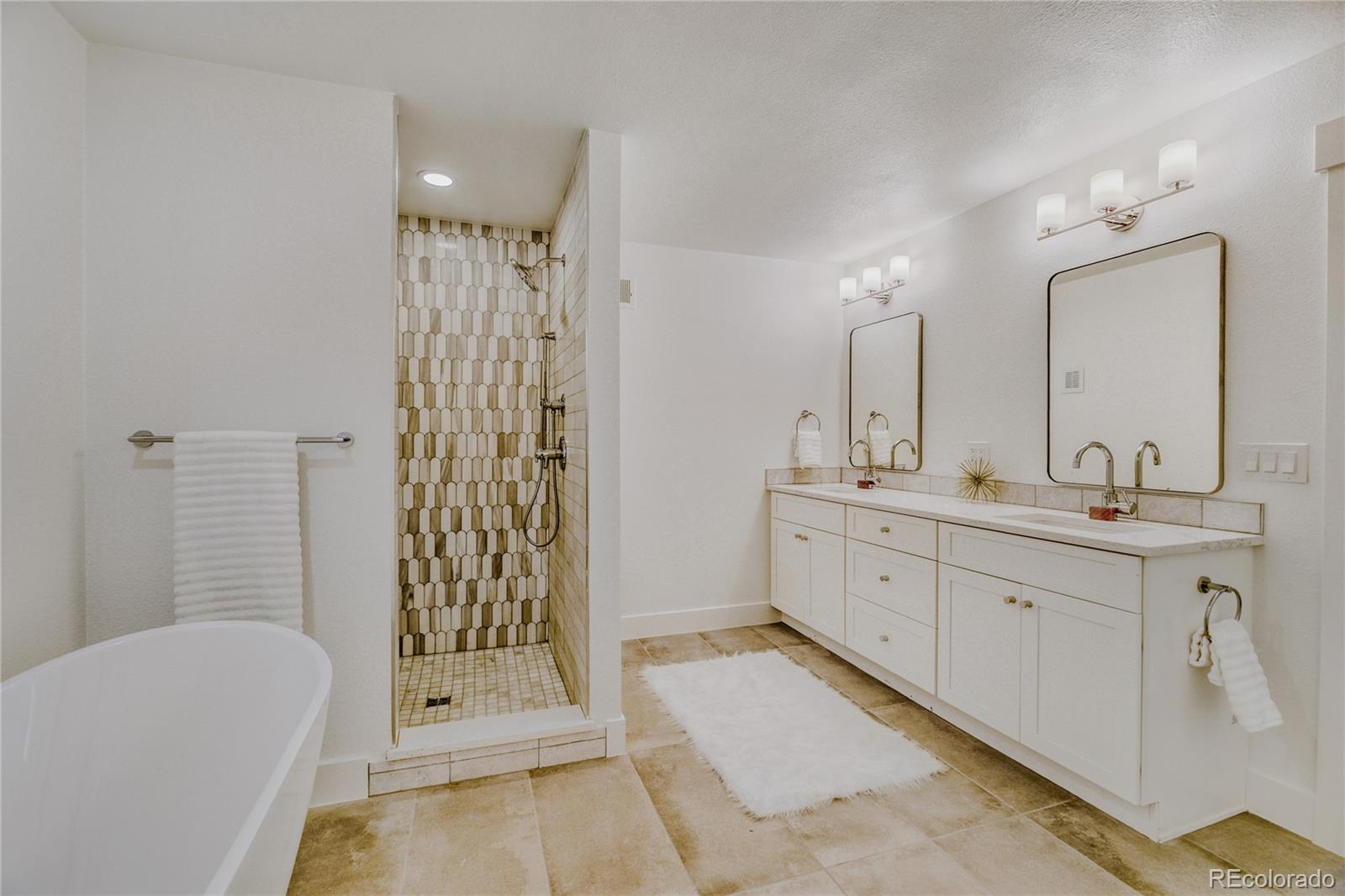 MLS Image #17 for 2631  kearney street,denver, Colorado
