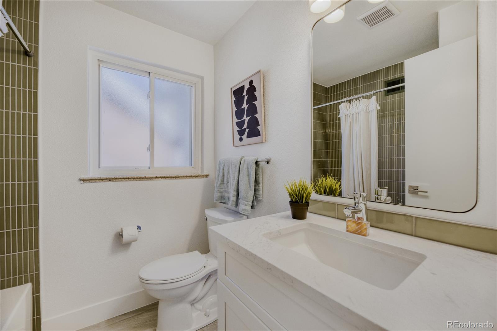 MLS Image #20 for 2631  kearney street,denver, Colorado