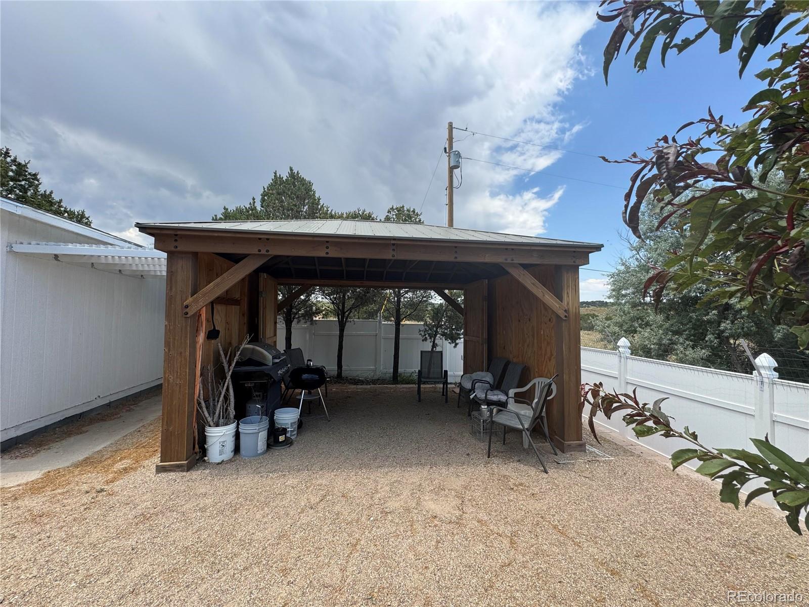 MLS Image #32 for 101  welton avenue,walsenburg, Colorado