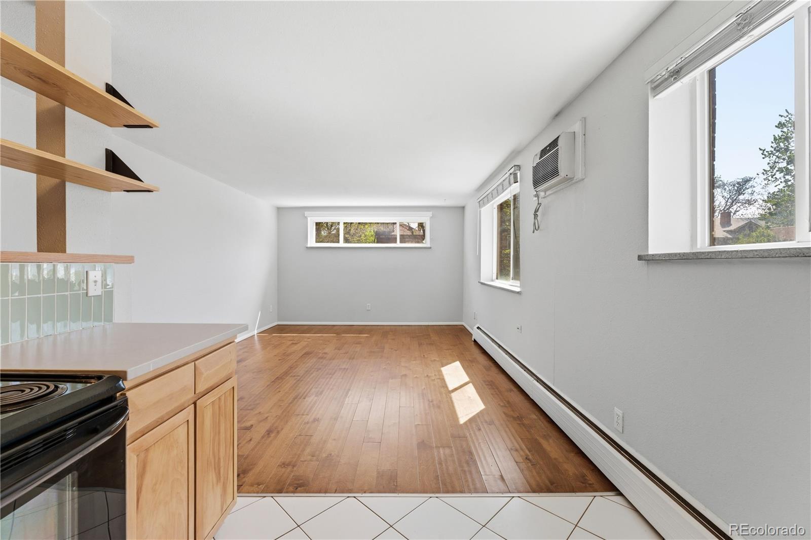 MLS Image #11 for 1759 n gilpin street,denver, Colorado