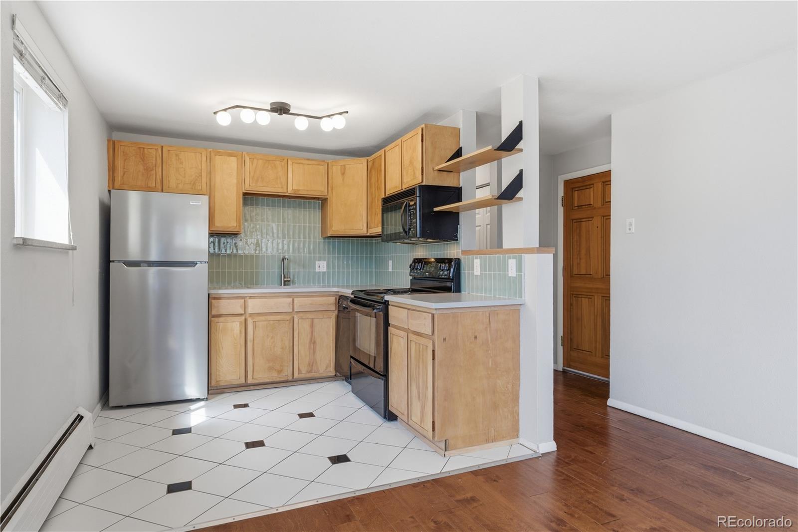 MLS Image #6 for 1759 n gilpin street,denver, Colorado