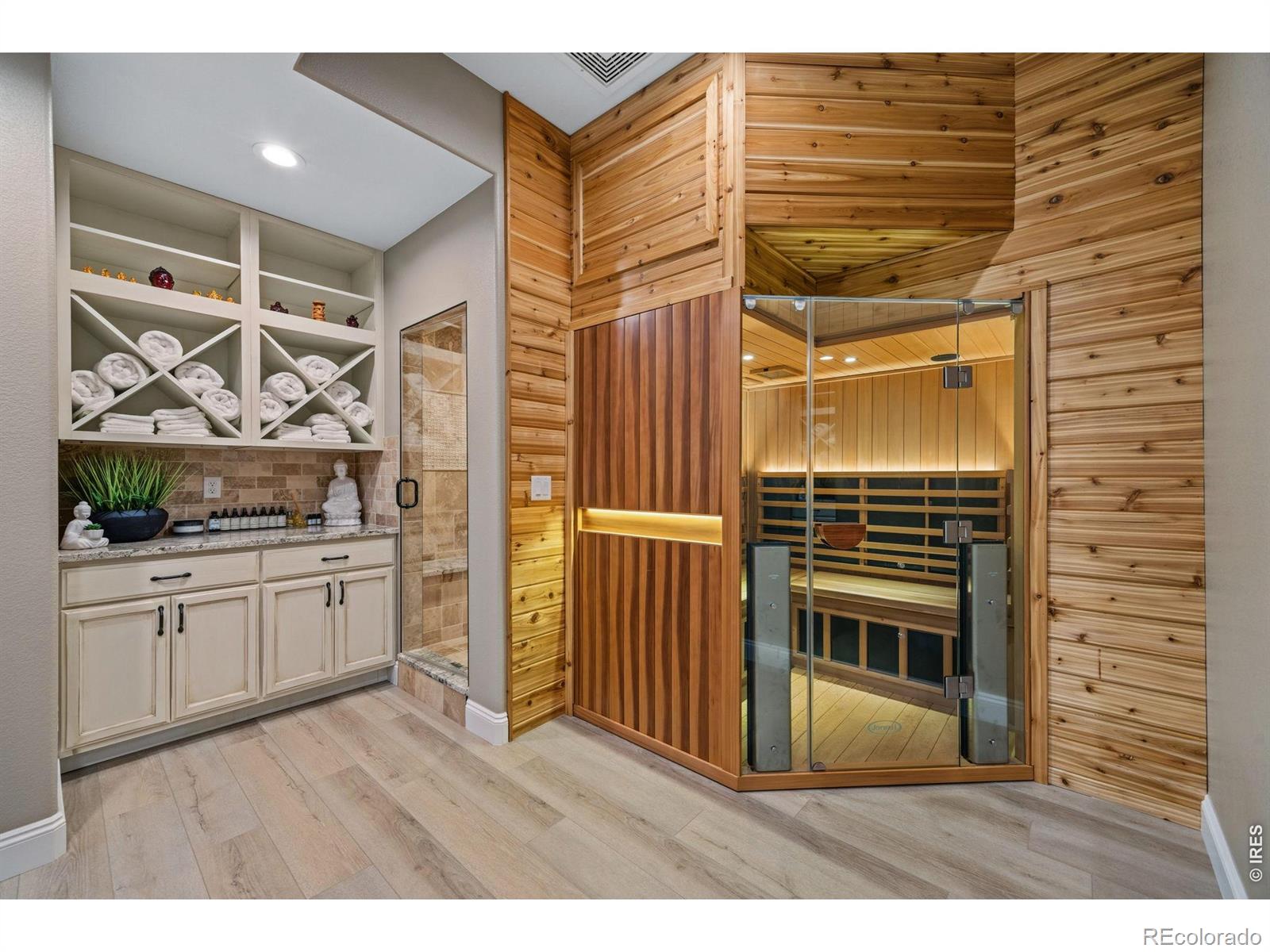 MLS Image #38 for 6414  wind break court,fort collins, Colorado