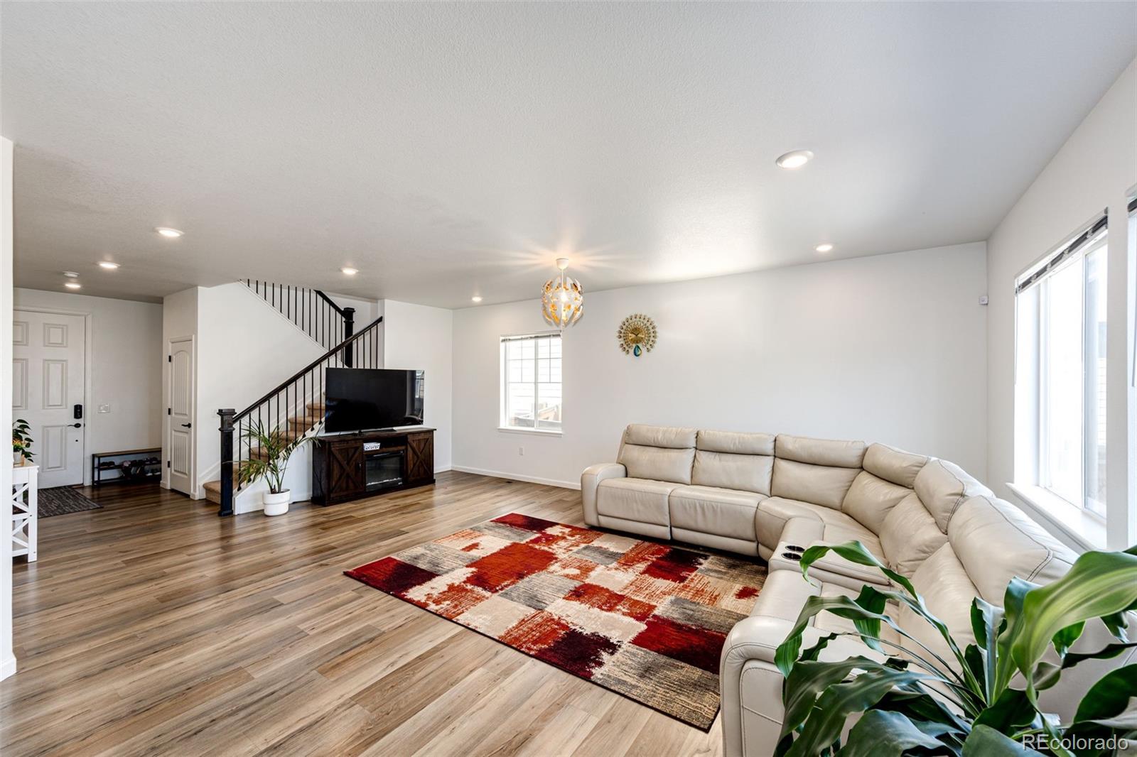 MLS Image #6 for 10964  hayloft street,parker, Colorado