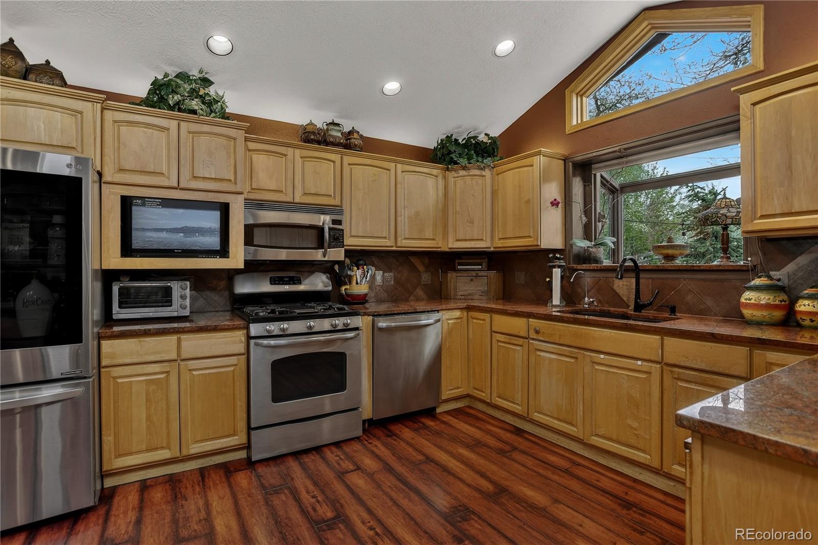 MLS Image #14 for 141  ponderosa drive,boulder, Colorado