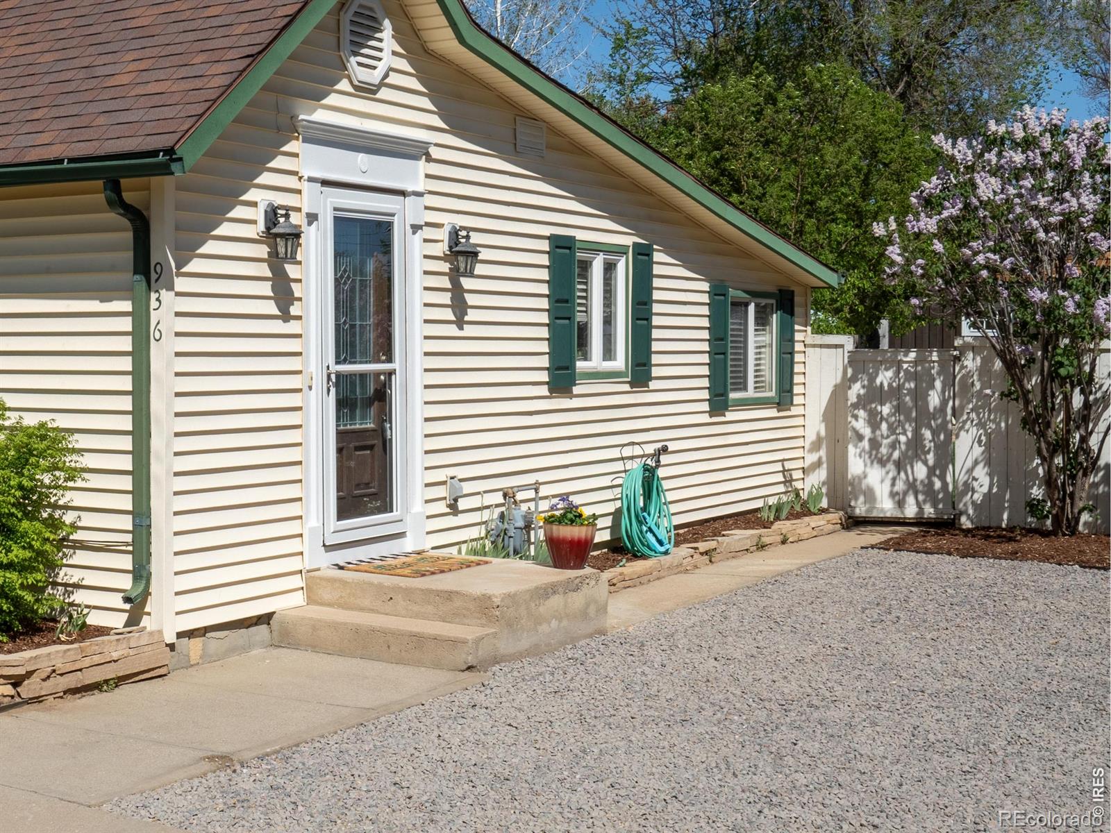 MLS Image #2 for 936  6th street,berthoud, Colorado