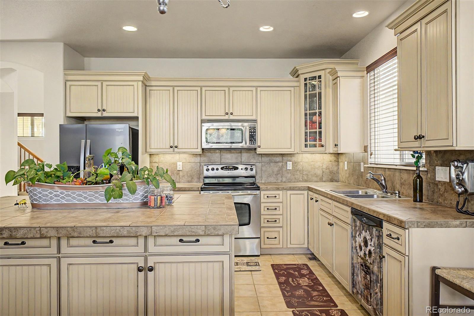 MLS Image #8 for 3343  fantasy place,castle rock, Colorado