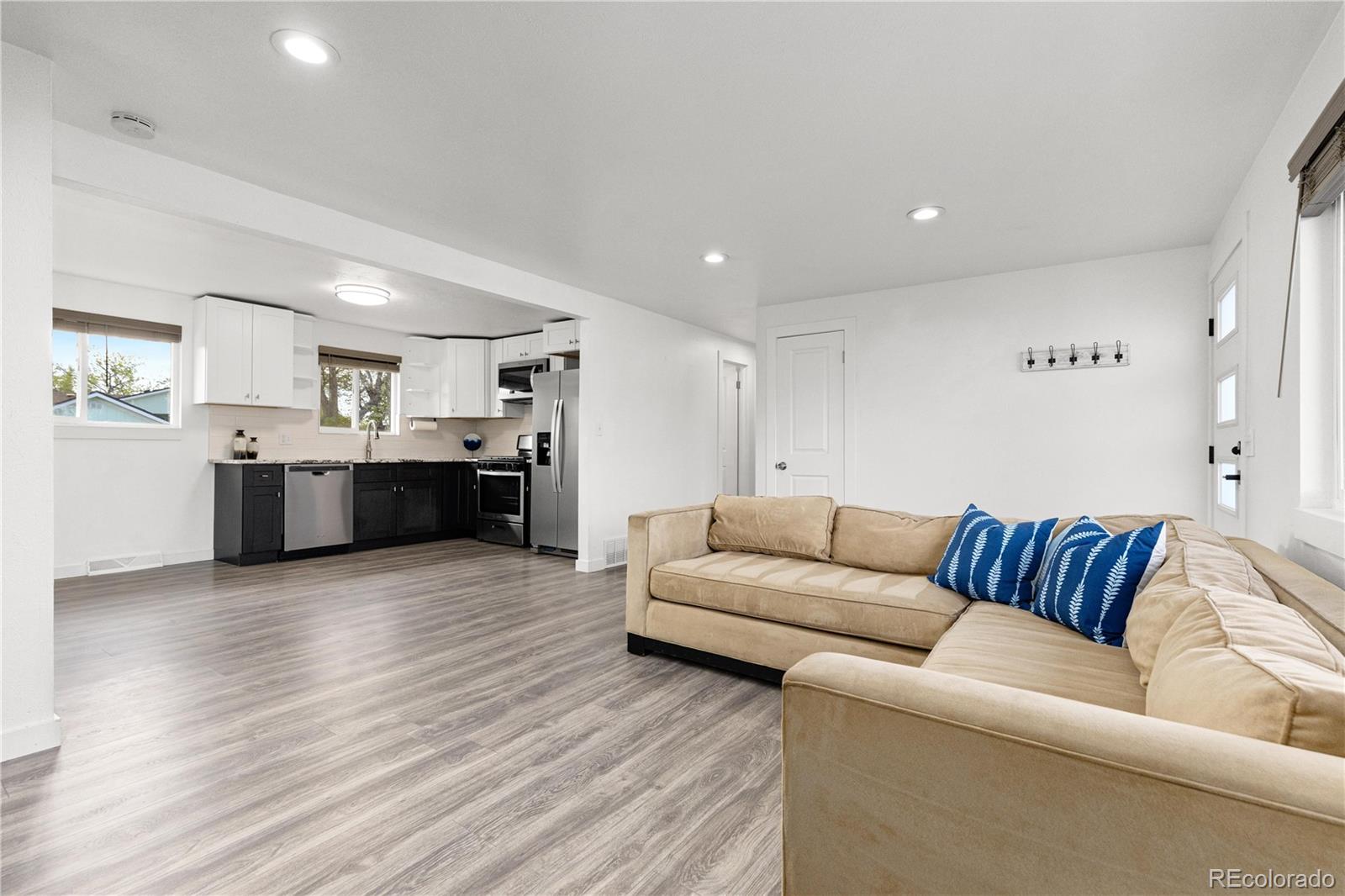 MLS Image #3 for 9114  lander street,westminster, Colorado