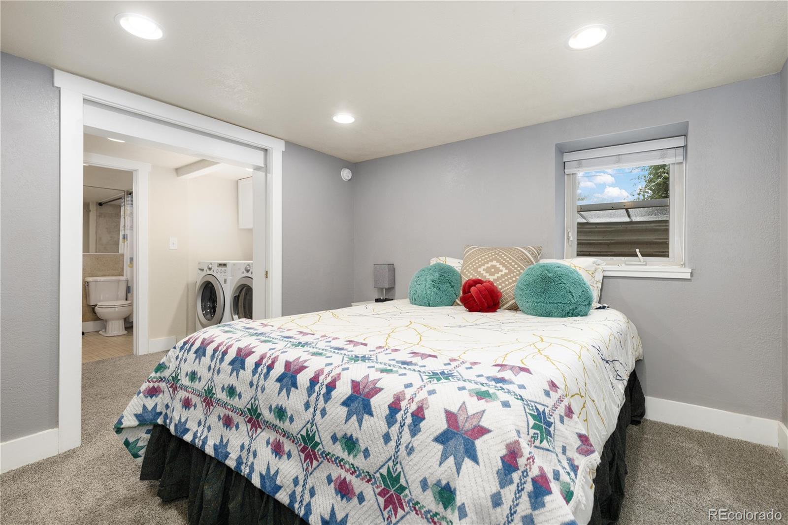 MLS Image #21 for 1331  bellaire street,denver, Colorado