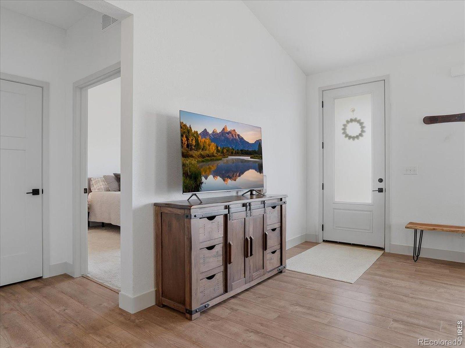 MLS Image #7 for 651  hillspire drive,windsor, Colorado