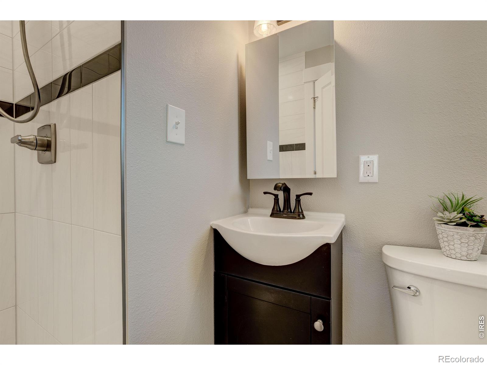 MLS Image #28 for 101 s roosevelt avenue,louisville, Colorado