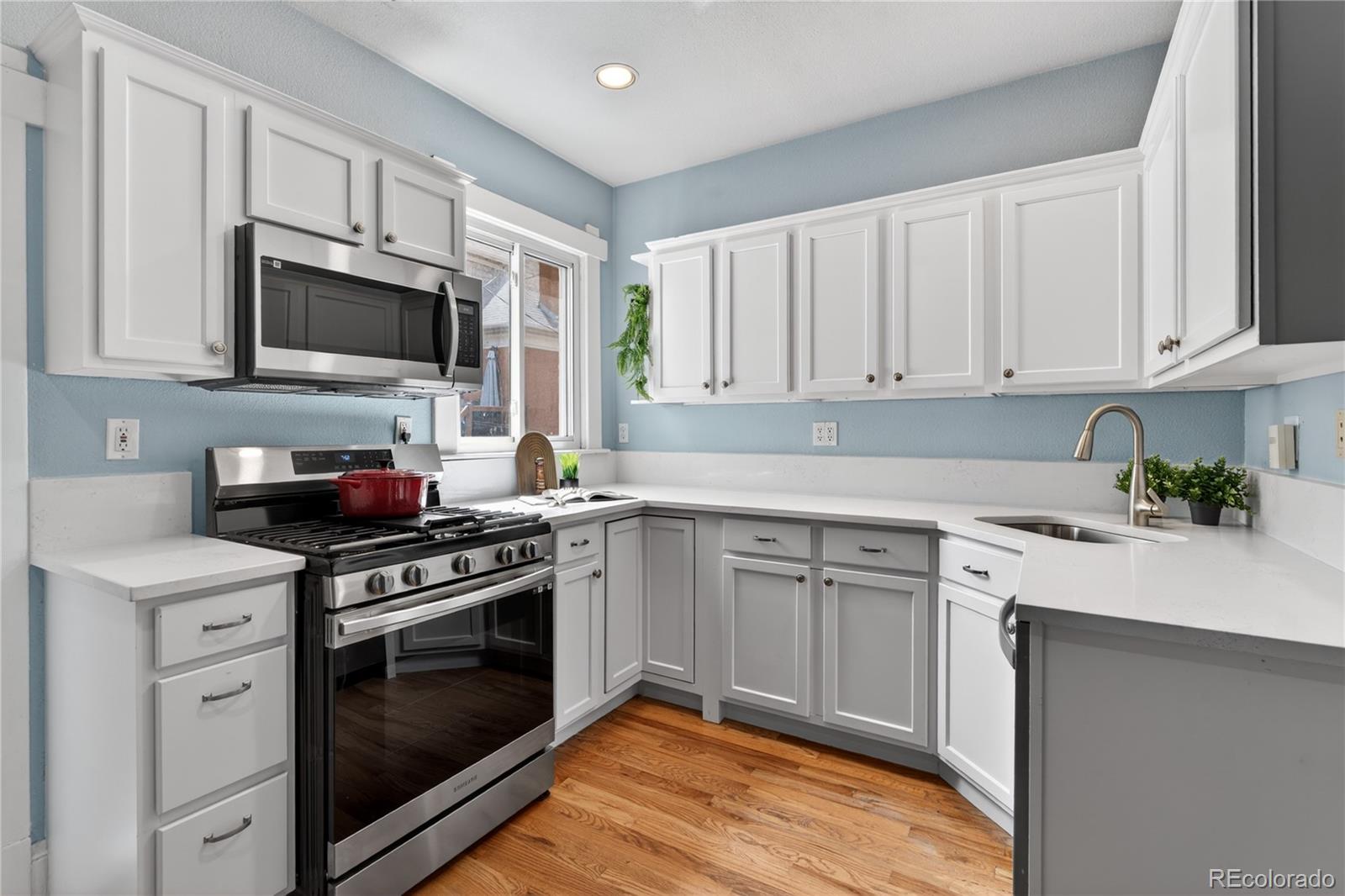 MLS Image #6 for 1610 e 14th avenue,denver, Colorado