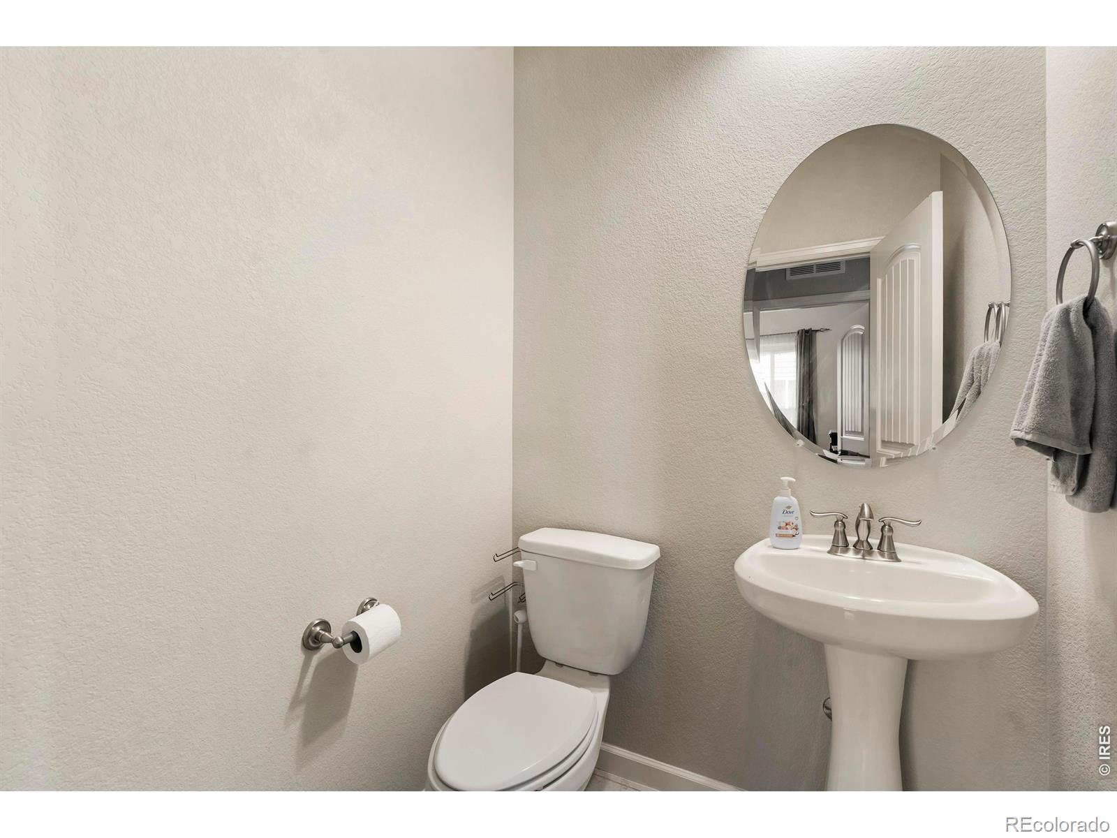 MLS Image #18 for 882  jenny lane,berthoud, Colorado