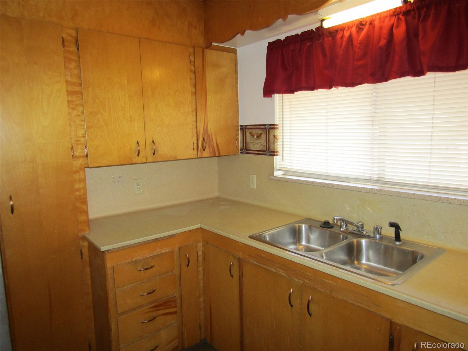 MLS Image #14 for 625  lincoln street,fort morgan, Colorado