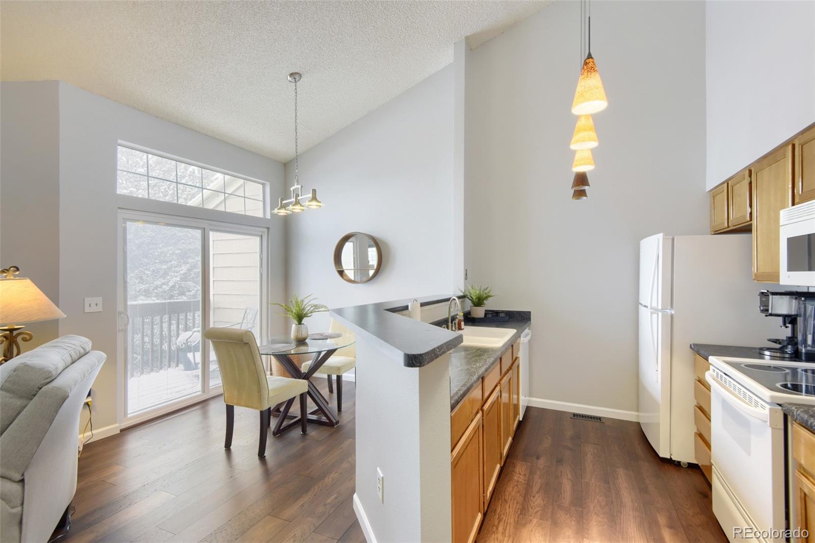 MLS Image #11 for 1470 s quebec way 240,denver, Colorado