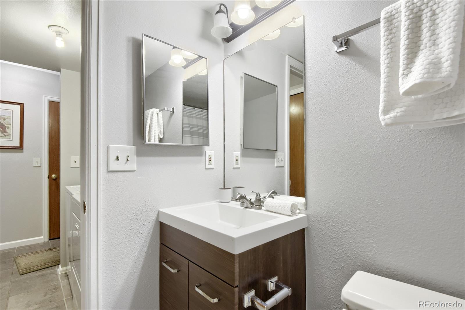 MLS Image #23 for 1470 s quebec way 240,denver, Colorado