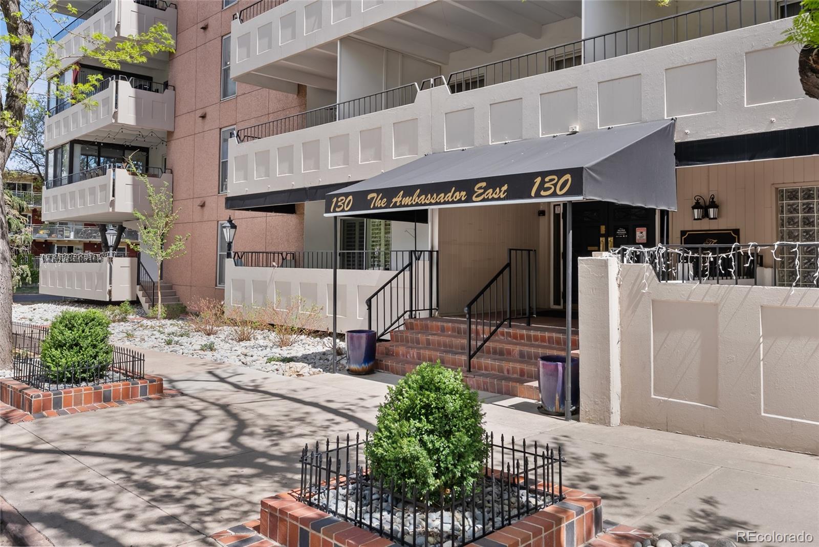 MLS Image #1 for 130 n pearl street 1206,denver, Colorado