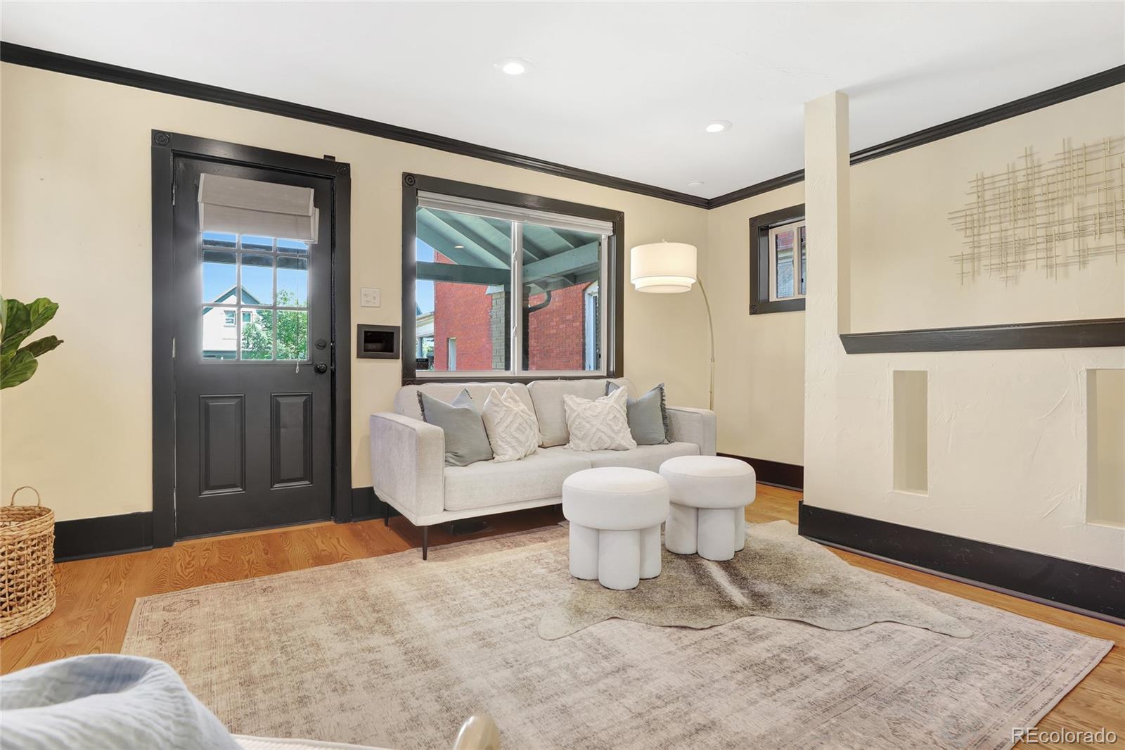 MLS Image #4 for 457  fox street,denver, Colorado