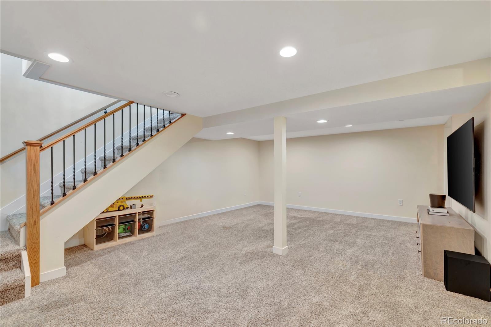 MLS Image #10 for 3945 s inca street,englewood, Colorado