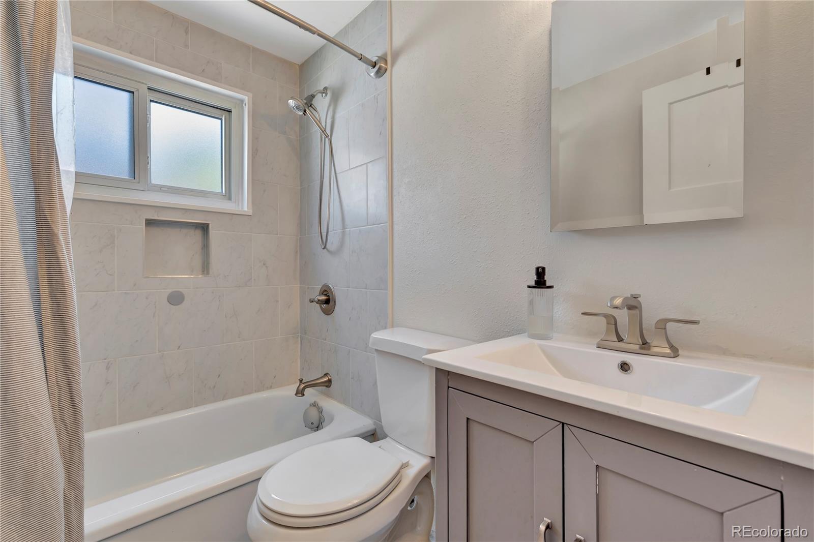 MLS Image #20 for 3945 s inca street,englewood, Colorado