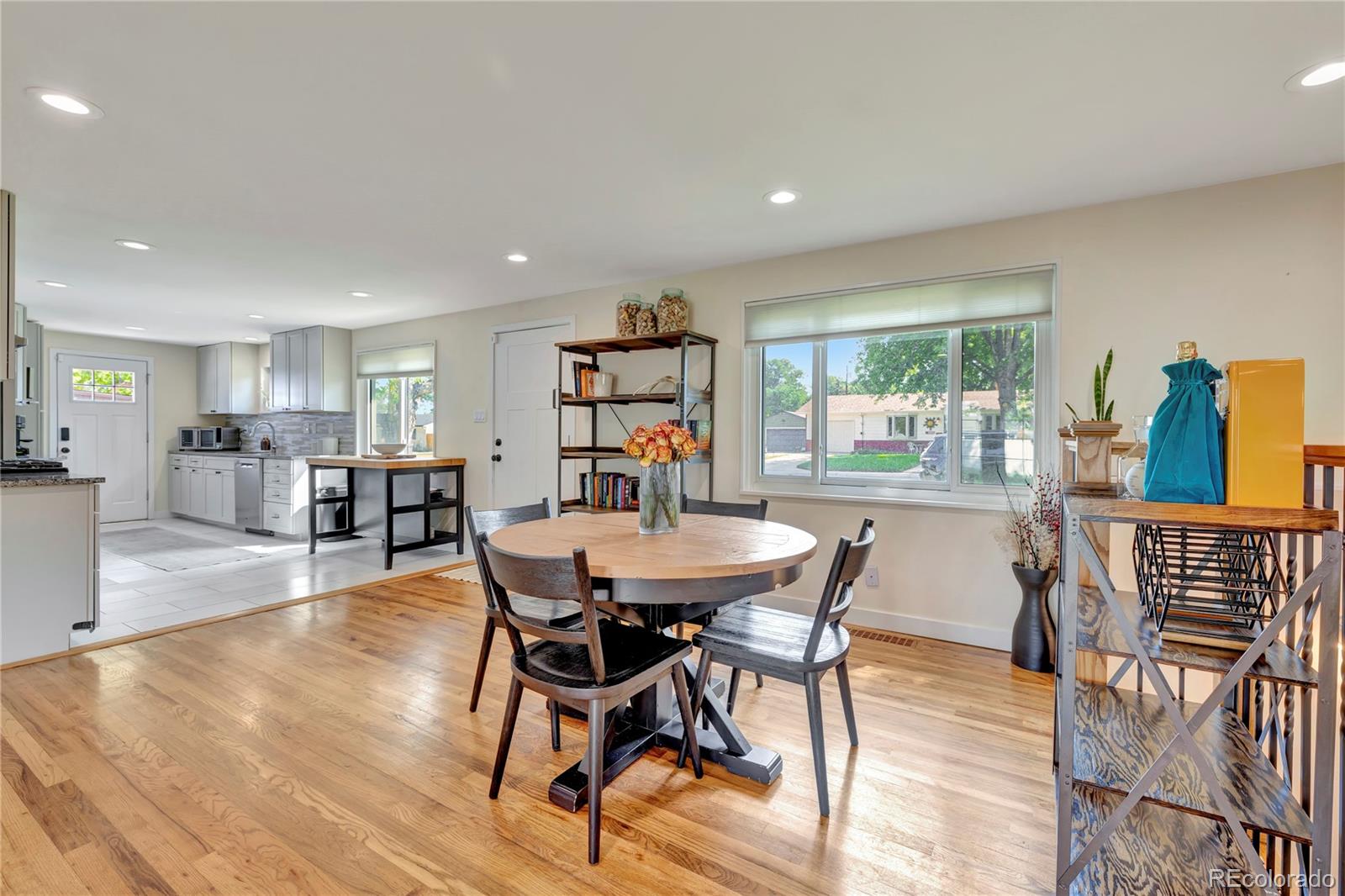 MLS Image #3 for 3945 s inca street,englewood, Colorado