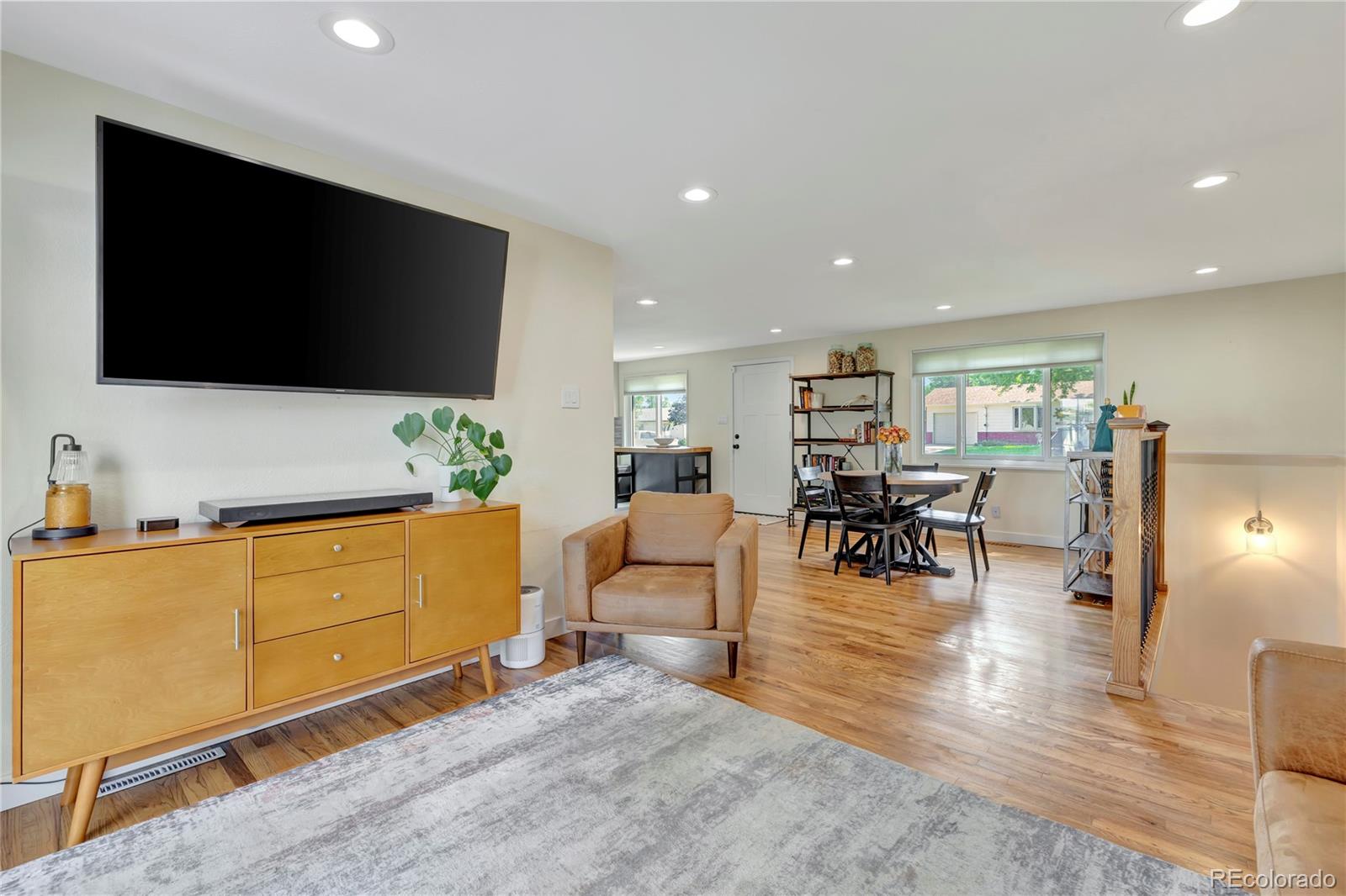 MLS Image #4 for 3945 s inca street,englewood, Colorado