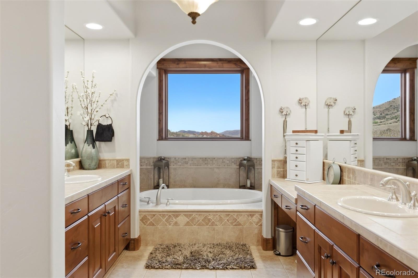 MLS Image #17 for 17121  snow creek lane,morrison, Colorado